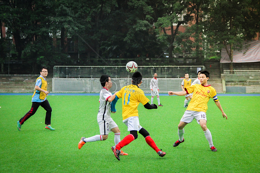 火箭回以连 火箭回以连